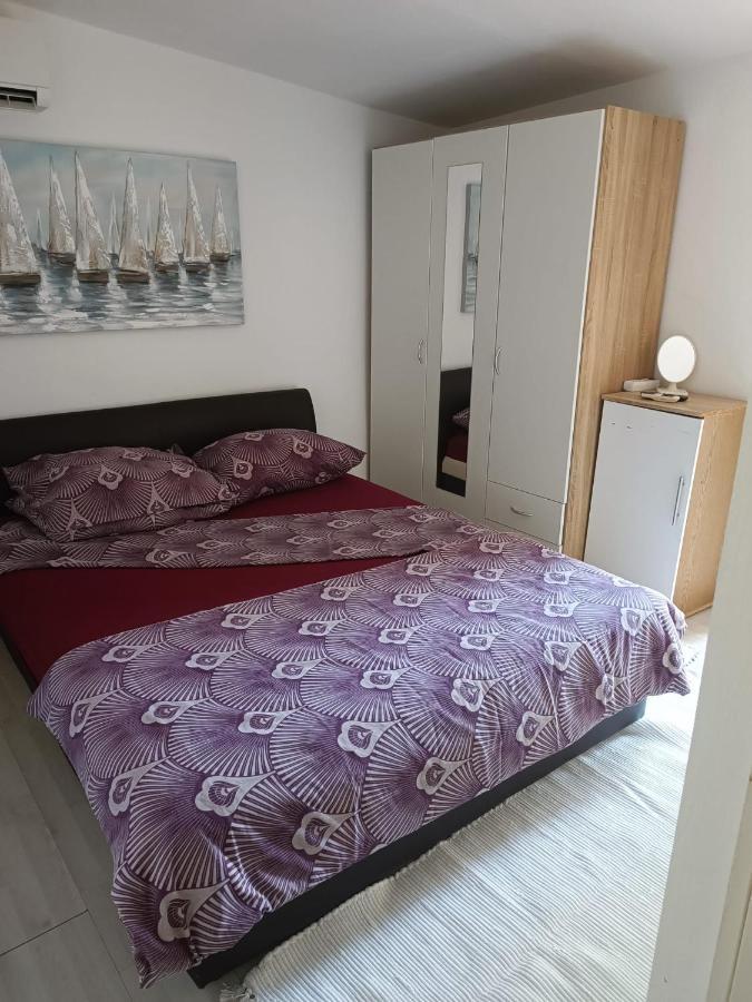 Apartments Tomisa Split Bagian luar foto