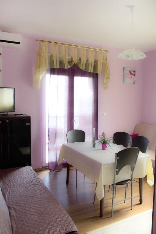Apartments Tomisa Split Ruang foto