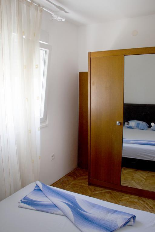 Apartments Tomisa Split Ruang foto